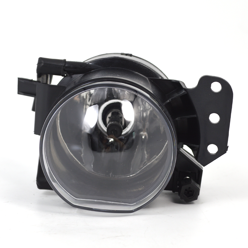 Left Front Fog  Lamp E60/E61 LCI