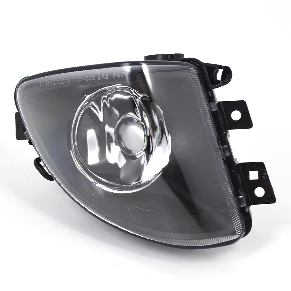 Front Fog  Lamp (R) E60/E61 LCI